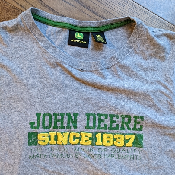John Deere Long Sleeve Shirt Size M - Picture 2 of 5